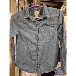 GIRL'S Forever 21 Denim Shirt Button Up Jean Top Size 9 10 Light Wash *Flaw* GUC